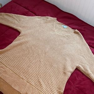 Women’s Sweater - Never Been Worn